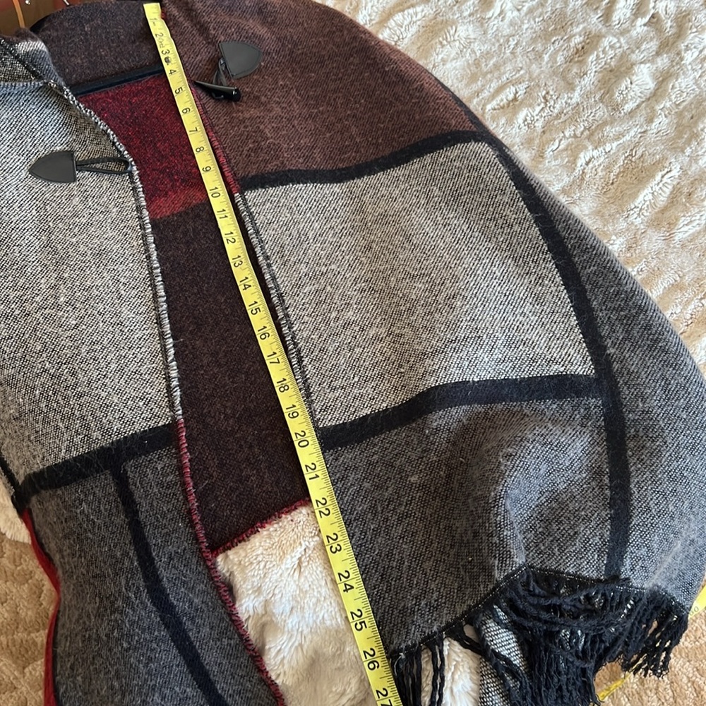 Shawl wrap - Picture 12 of 15